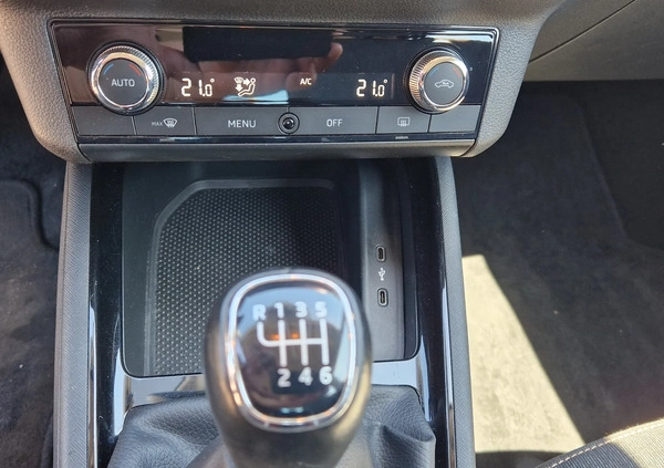 Skoda Scala cena 69900 przebieg: 62000, rok produkcji 2020 z Ryki małe 277
